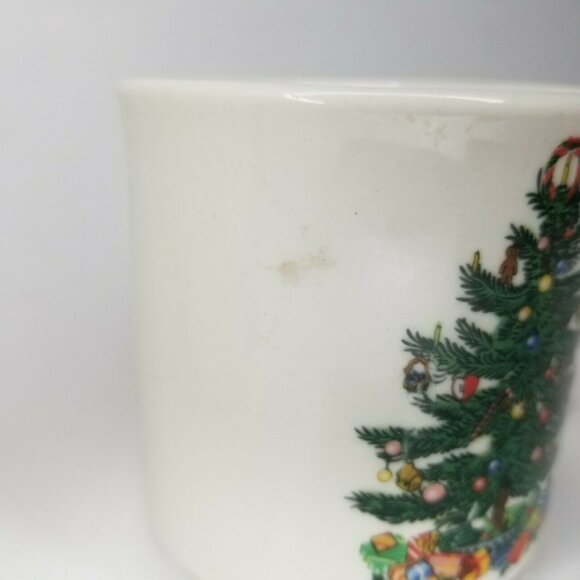 Lot of (3) Vintage Badcock Christmas Tree Mugs Ceramic Tea Hot Cocoa Cups - Picture 7 of 7